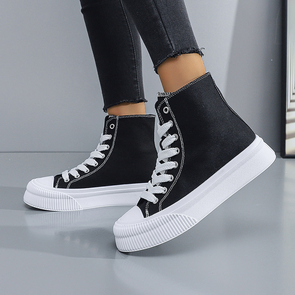 Basic Model-X005 Women's Black & White Casual Sneakers, Lace-Up Skateboarding Shoes with 2D Print, All-Season Campus Style Footwear