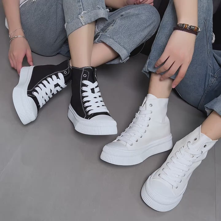 Basic Model-X005 Women's Black & White Casual Sneakers, Lace-Up Skateboarding Shoes with 2D Print, All-Season Campus Style Footwear